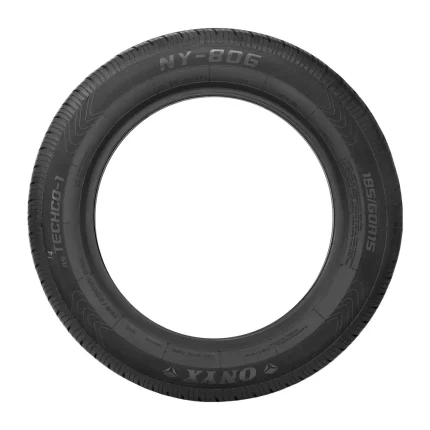 Pneu Onyx Aro 13 NY-806 175/75R13 84T